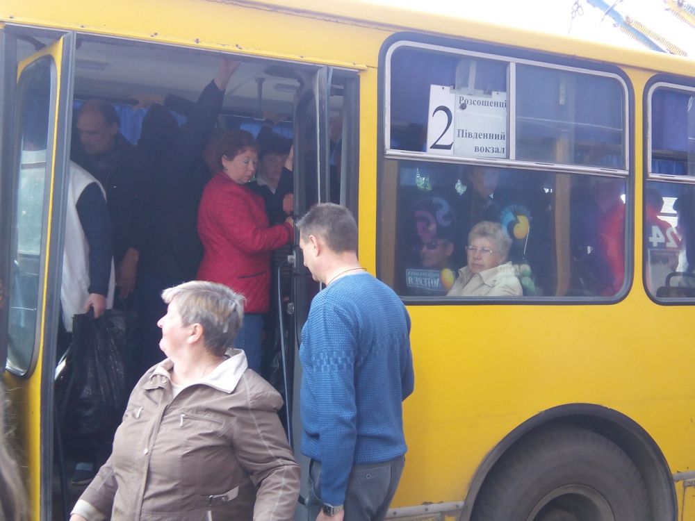 У Полтаві бойкотують маршрутчики