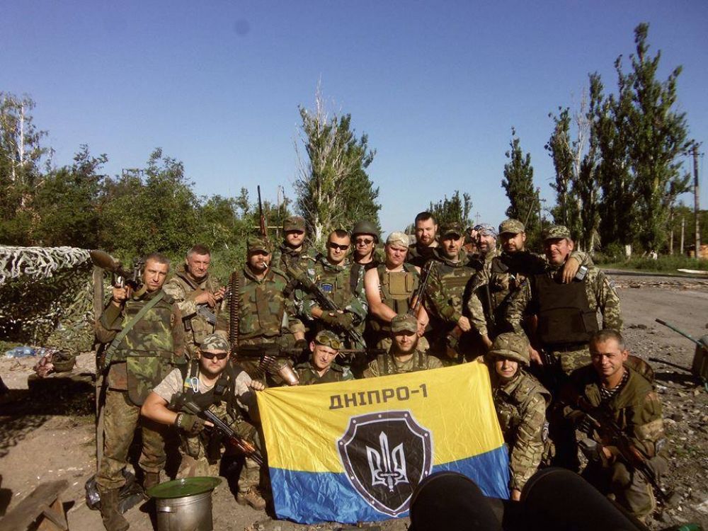 Олекса Коба з побратимами