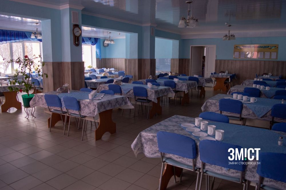 У столовій закладу