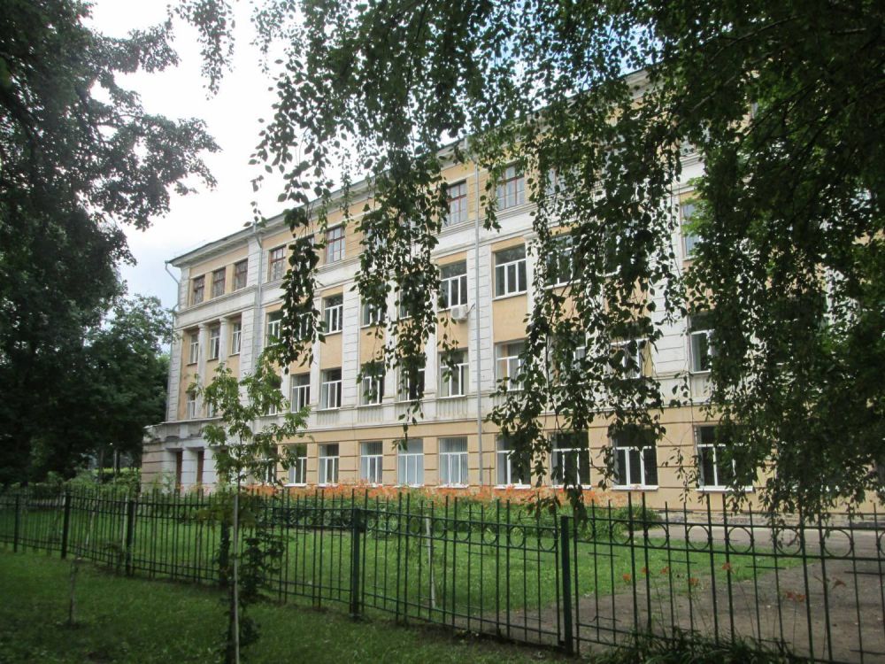 Полтавська загальноосвітня школа № 27 (Джерело – poltavaschool27.ucoz)