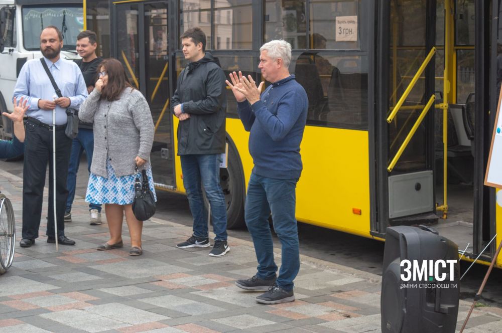 Люди з порушенням слуху вкрай потребують озвучування зупинок