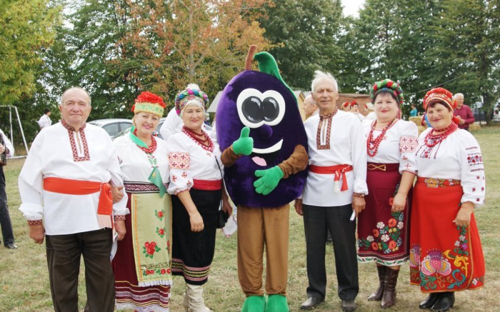 На першому фестивалі «Опішня СливаФЕСТ»