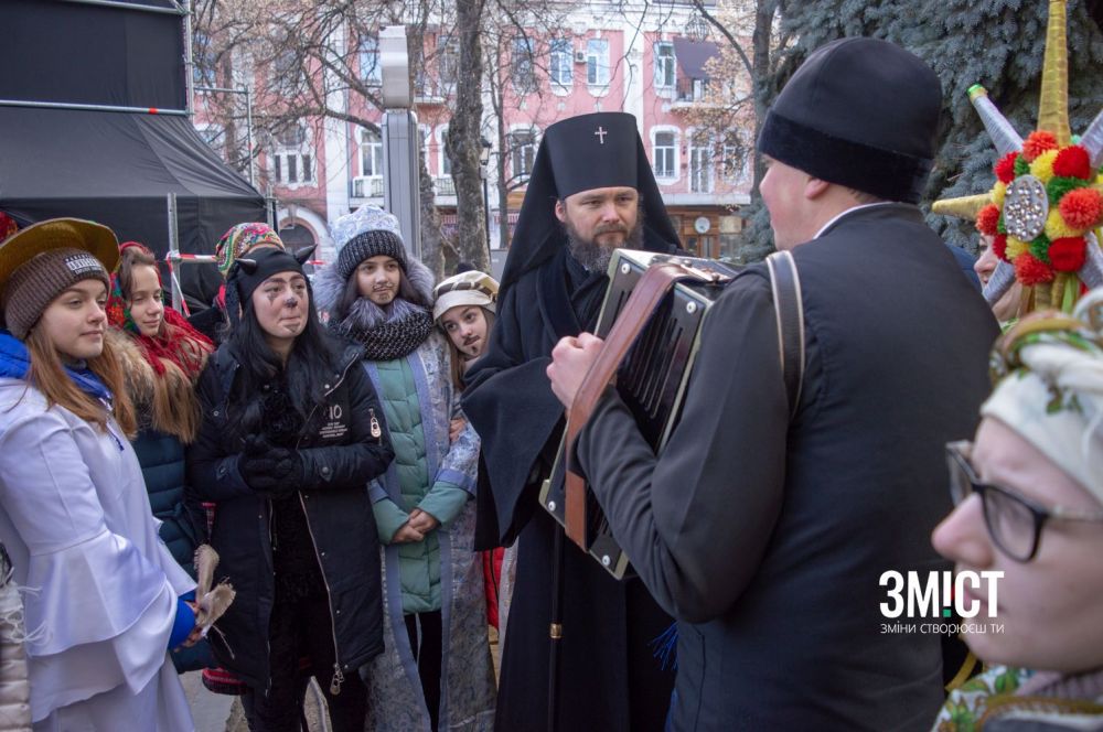 І, звичайно, вертепували