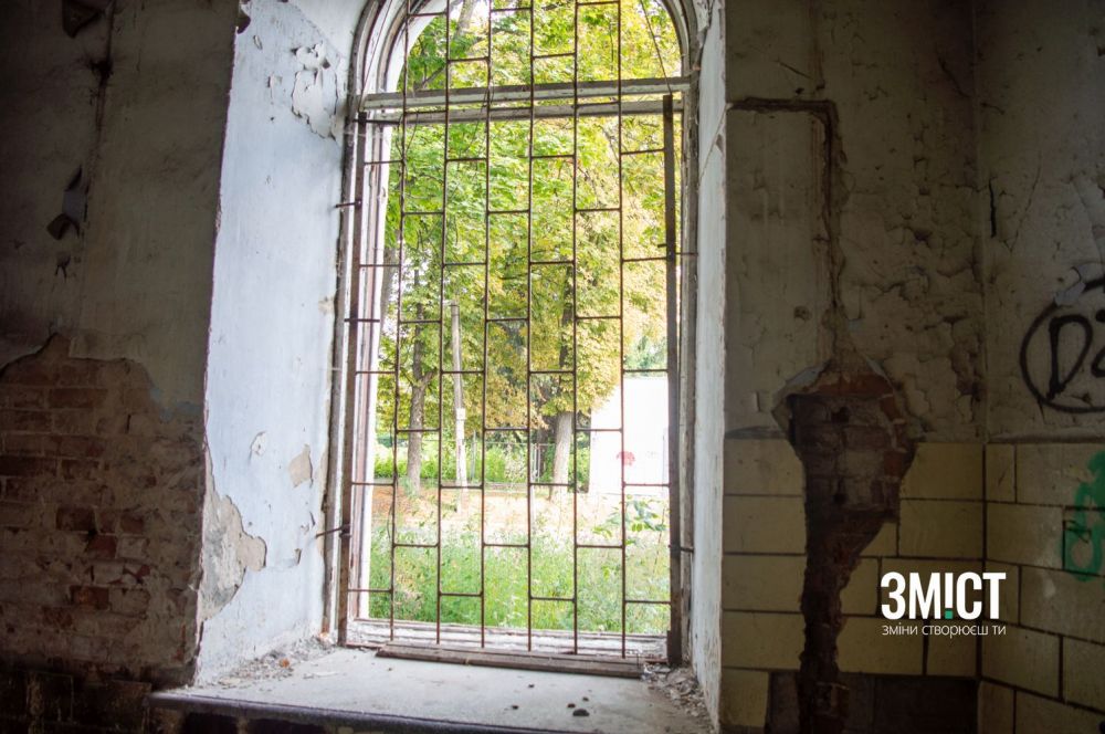 Усередині Кадетського корпусу