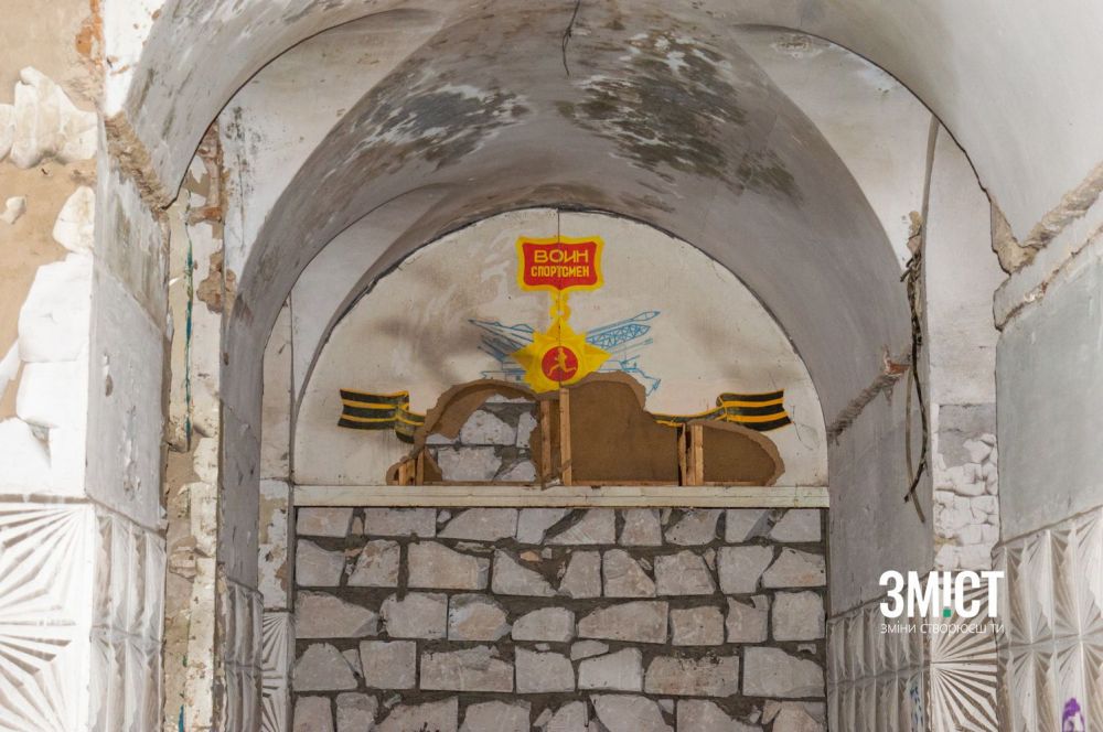 Усередині Кадетського корпусу