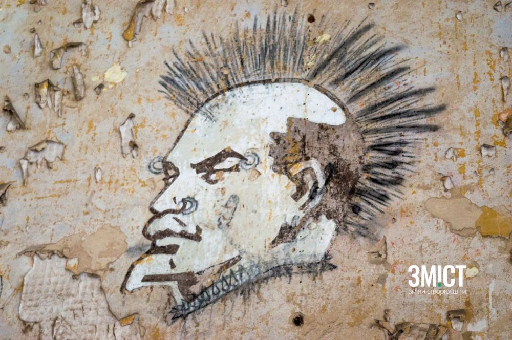 Усередині Кадетського корпусу