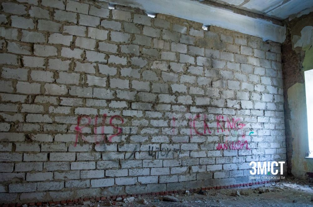 Усередині Кадетського корпусу