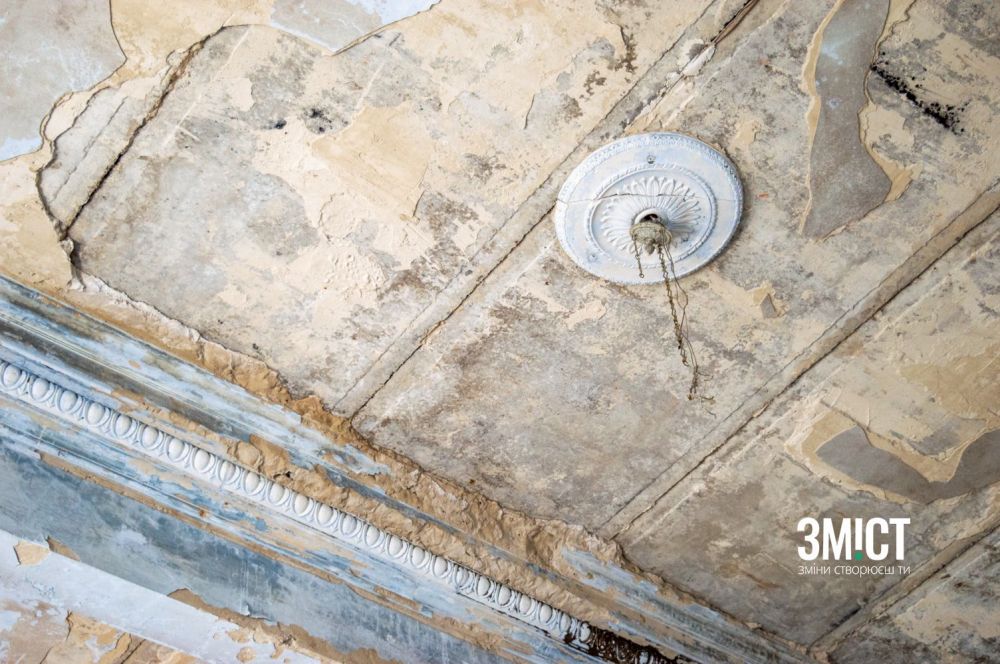 Усередині Кадетського корпусу