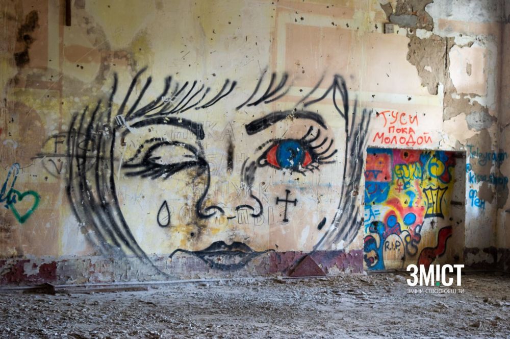 Усередині Кадетського корпусу