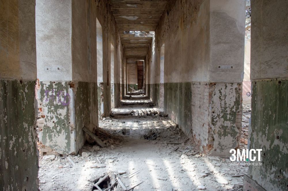 Усередині Кадетського корпусу