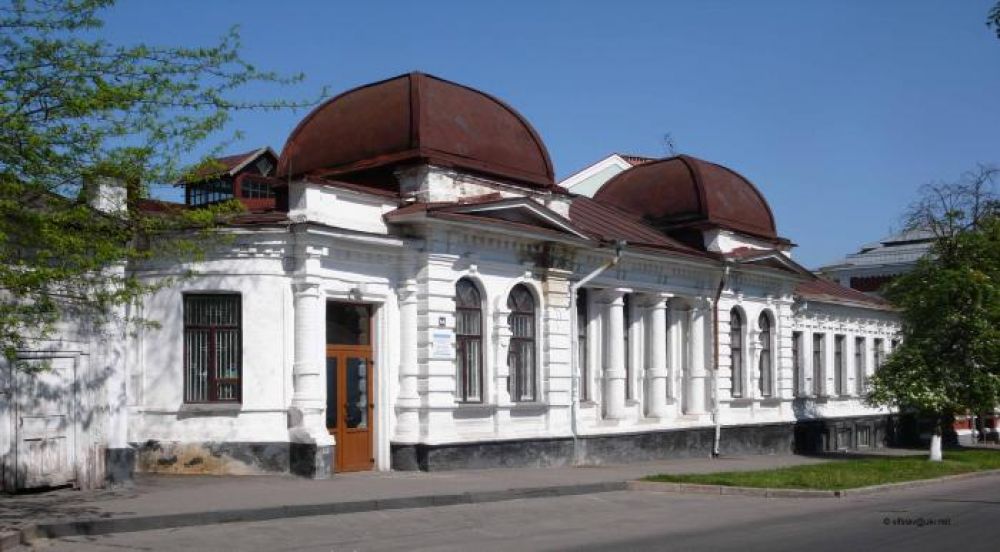 Як виглядала пам'ятка архітектури Музичні класи Базилевич перед руйнацією