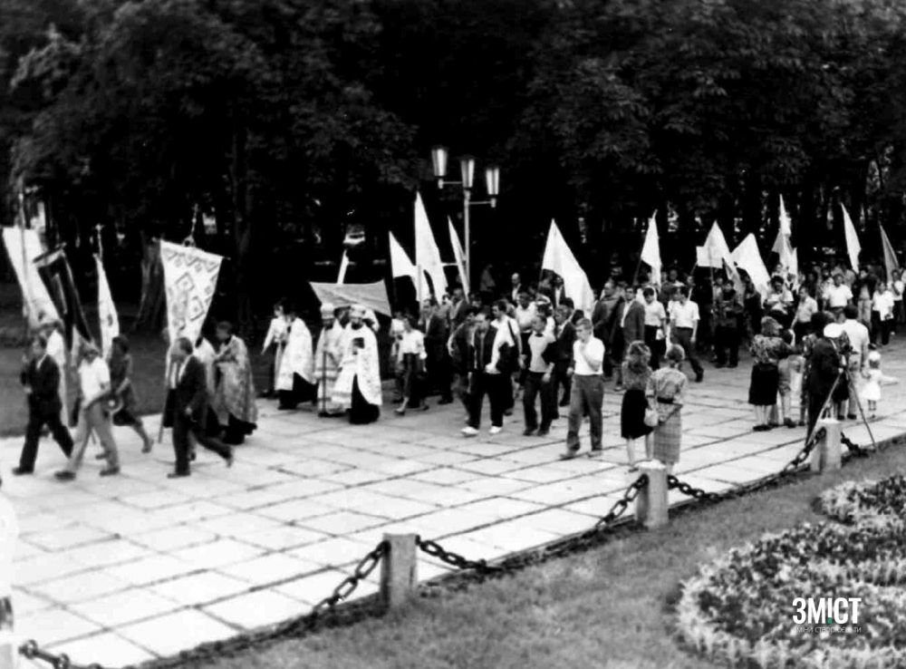 Учасники акції йшли центральними вулицями Полтави
