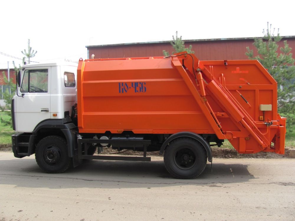 Сміттєвоз КО-449 -12 (Джерело – kommash.com)