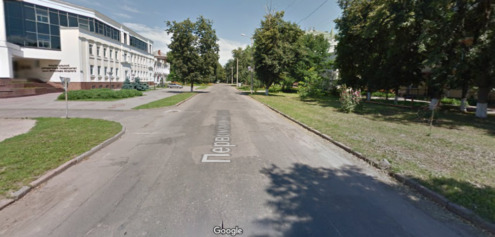 Незабаром тут розмістять автостоянку та зупинку