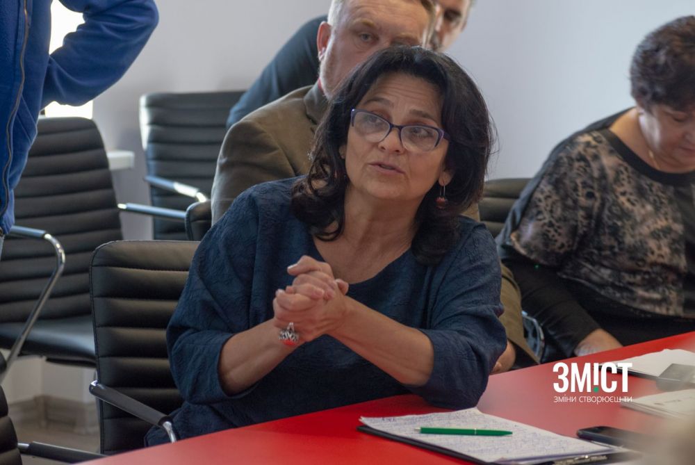 Лариса Семеняга