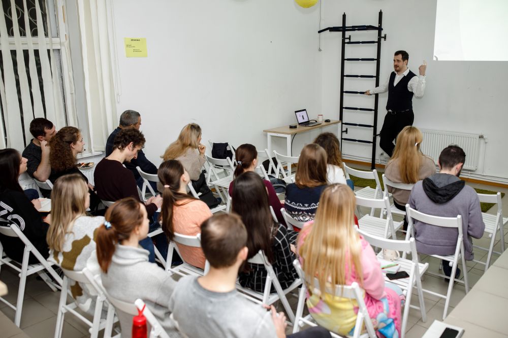 Лекція Іллі Бачуріна в Beetroot Poltava