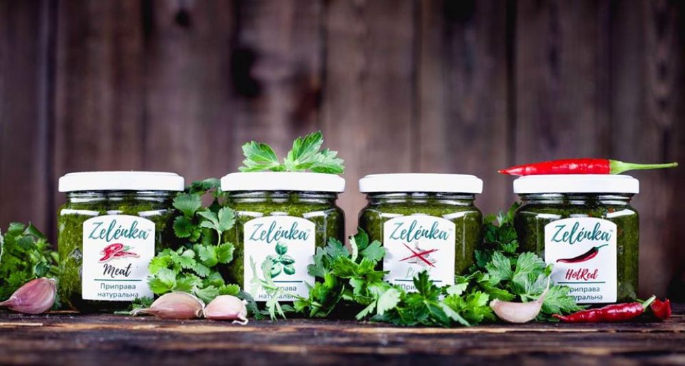 Деякі види приправи бренду можна давати й дітям