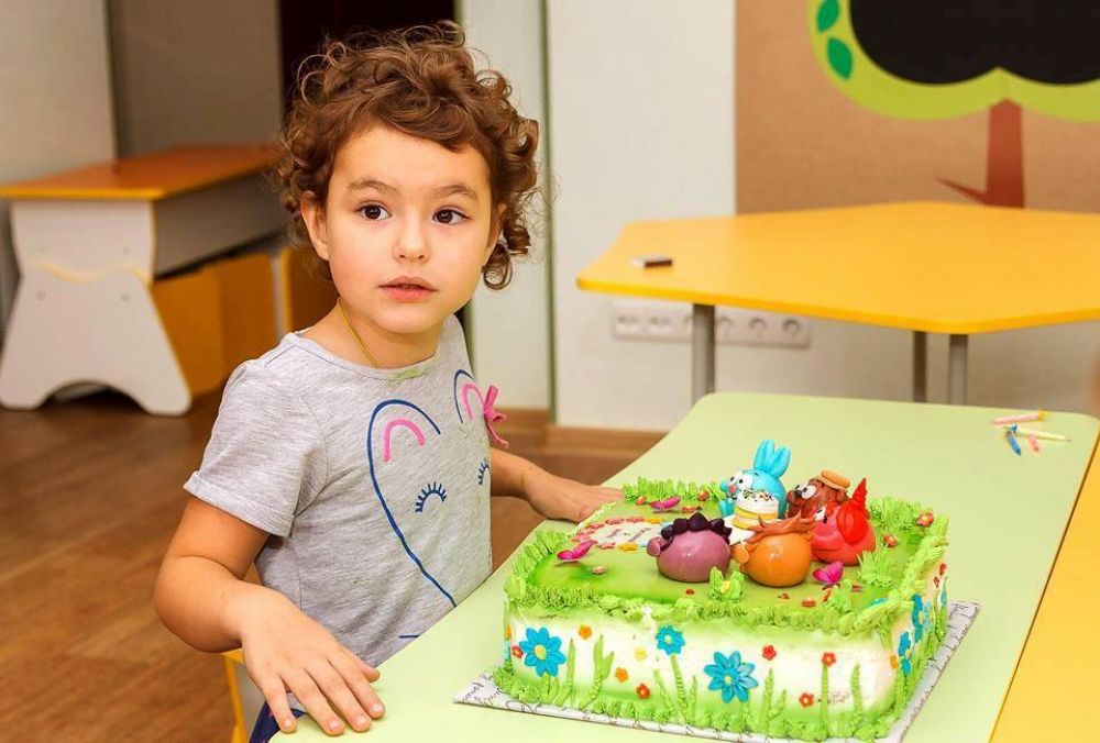 Руфіна, дочка Людмили Іващенко