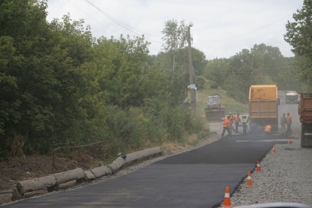 Ремонт доріг у Сенчі
