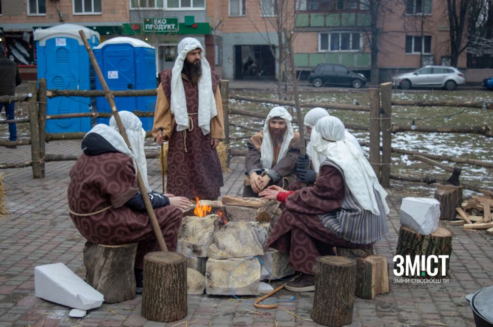 Поблизу ОЦЕВУМу вдруге відкрили Різдвяне містечко