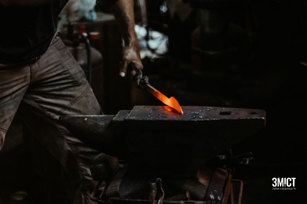 Владислав Вишневецький – полтавський коваль