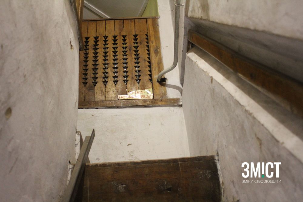 Сходинки на дзвіницю